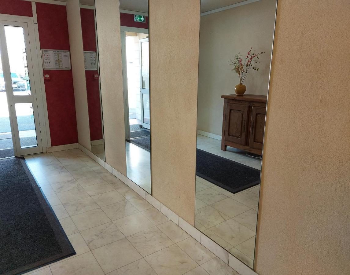 L'Escale : Duplex 4 Pers. Asterix, Aeroport Roissy Cdg, Paris Apartment Moussy-le-Neuf Ngoại thất bức ảnh